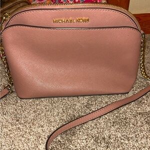 Micheal kors crossbody